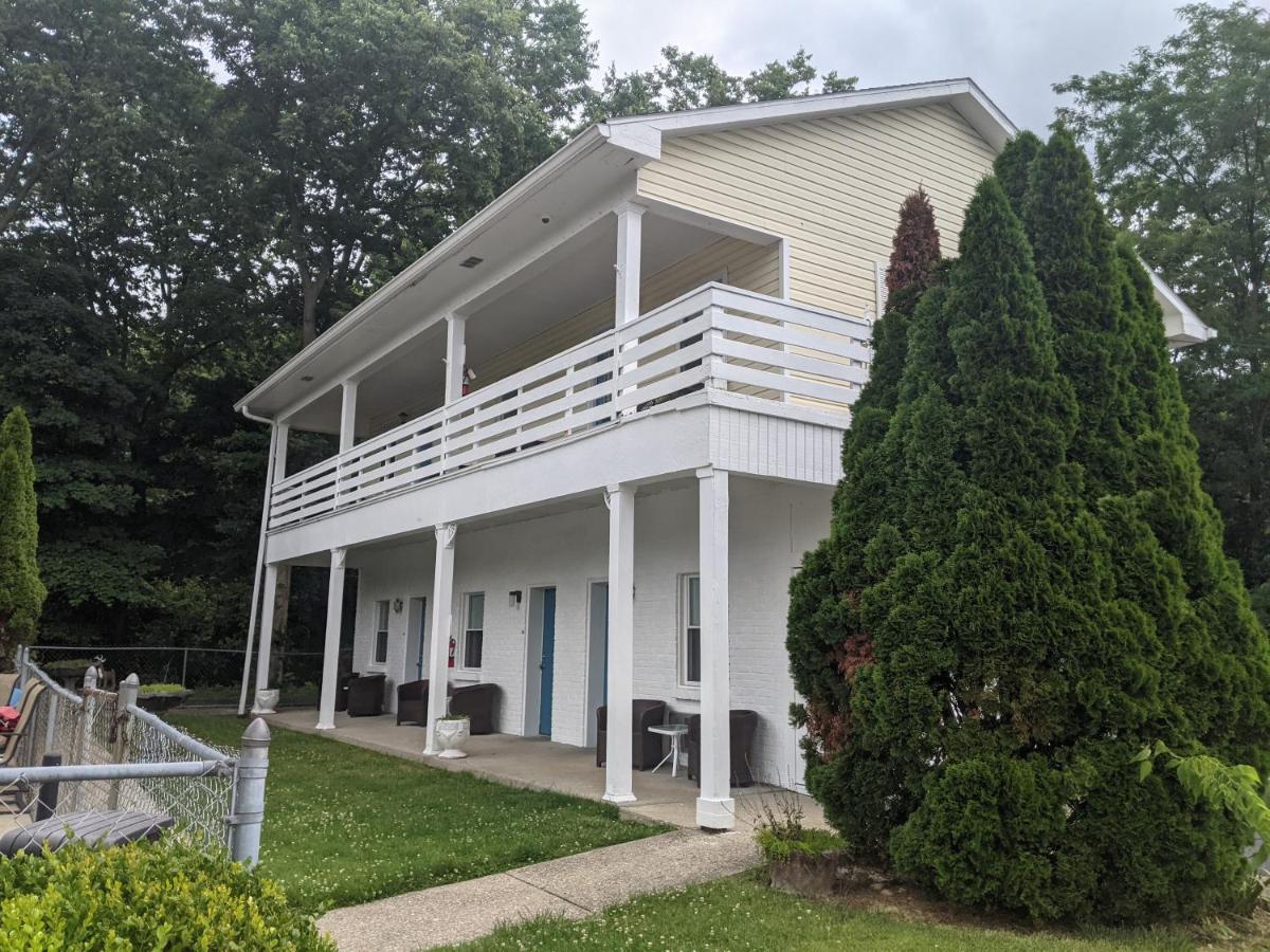 Riverboat Inn & Suites Madison Exterior foto